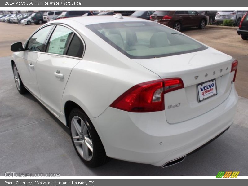 Ice White / Soft Beige 2014 Volvo S60 T5
