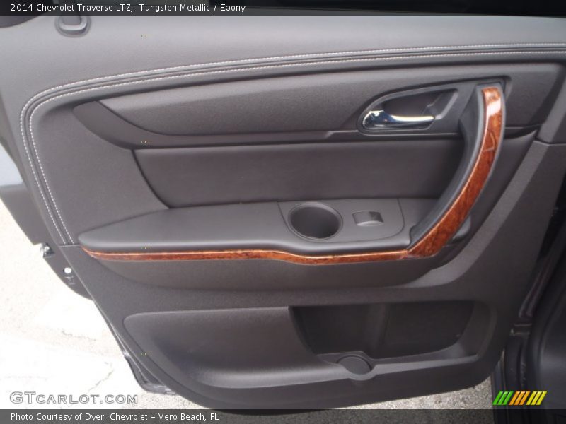 Tungsten Metallic / Ebony 2014 Chevrolet Traverse LTZ