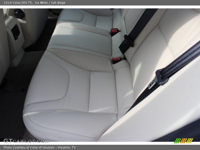 Ice White / Soft Beige 2014 Volvo S60 T5