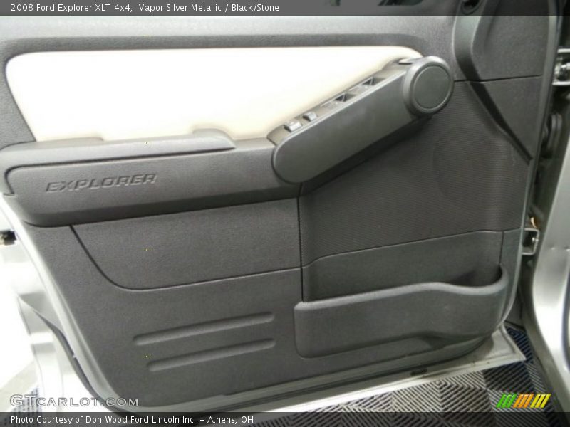 Vapor Silver Metallic / Black/Stone 2008 Ford Explorer XLT 4x4