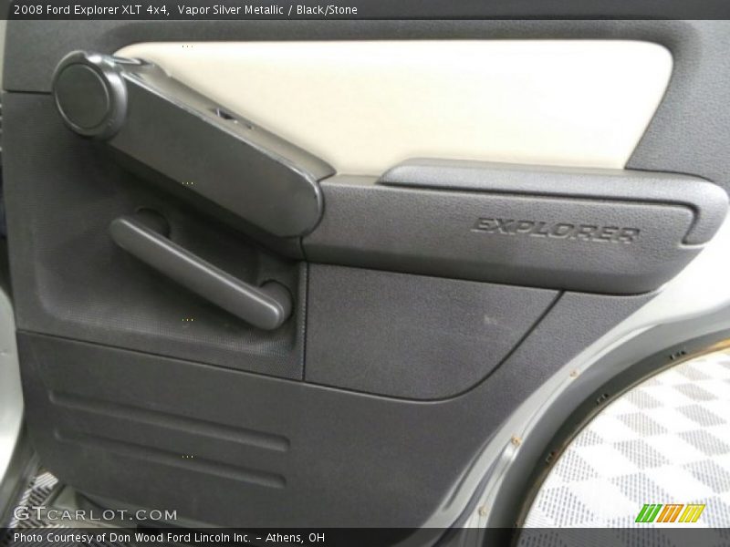 Vapor Silver Metallic / Black/Stone 2008 Ford Explorer XLT 4x4