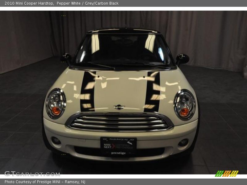 Pepper White / Grey/Carbon Black 2010 Mini Cooper Hardtop