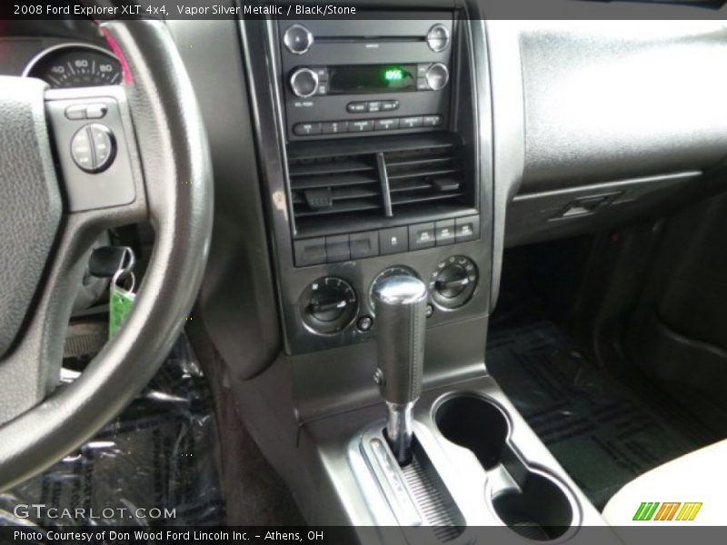 Vapor Silver Metallic / Black/Stone 2008 Ford Explorer XLT 4x4
