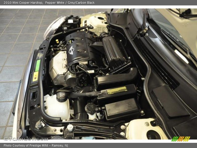 Pepper White / Grey/Carbon Black 2010 Mini Cooper Hardtop