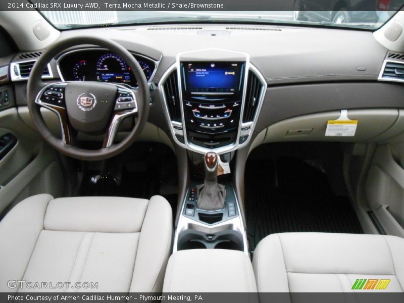 Dashboard of 2014 SRX Luxury AWD