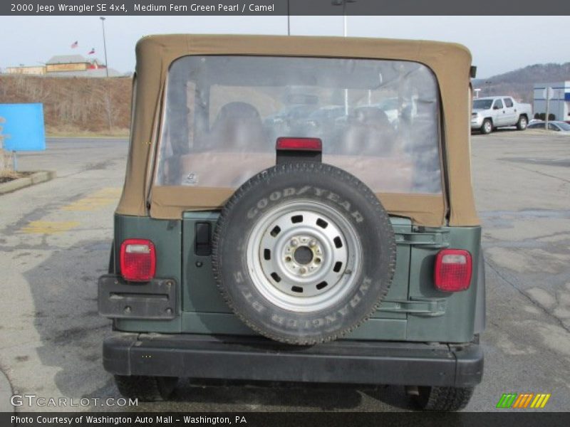 Medium Fern Green Pearl / Camel 2000 Jeep Wrangler SE 4x4
