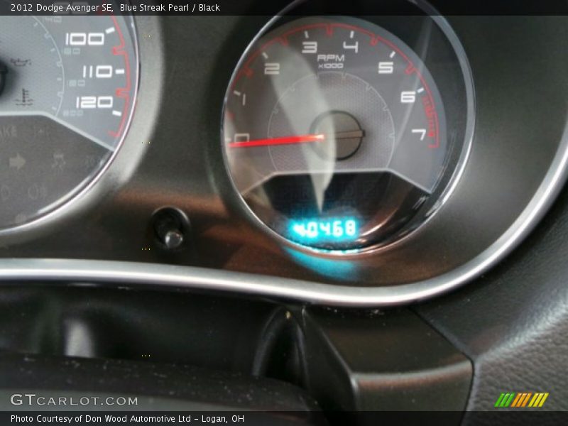 Blue Streak Pearl / Black 2012 Dodge Avenger SE