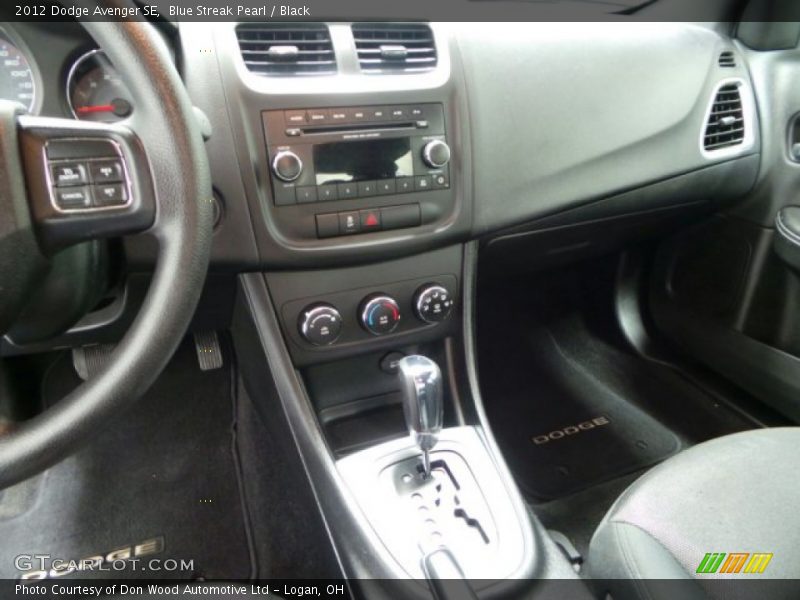 Blue Streak Pearl / Black 2012 Dodge Avenger SE