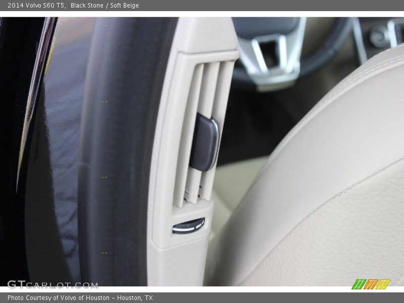 Black Stone / Soft Beige 2014 Volvo S60 T5