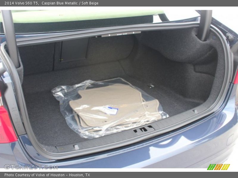 Caspian Blue Metallic / Soft Beige 2014 Volvo S60 T5
