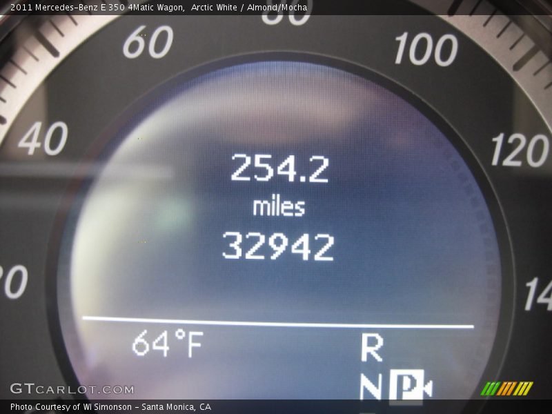Arctic White / Almond/Mocha 2011 Mercedes-Benz E 350 4Matic Wagon