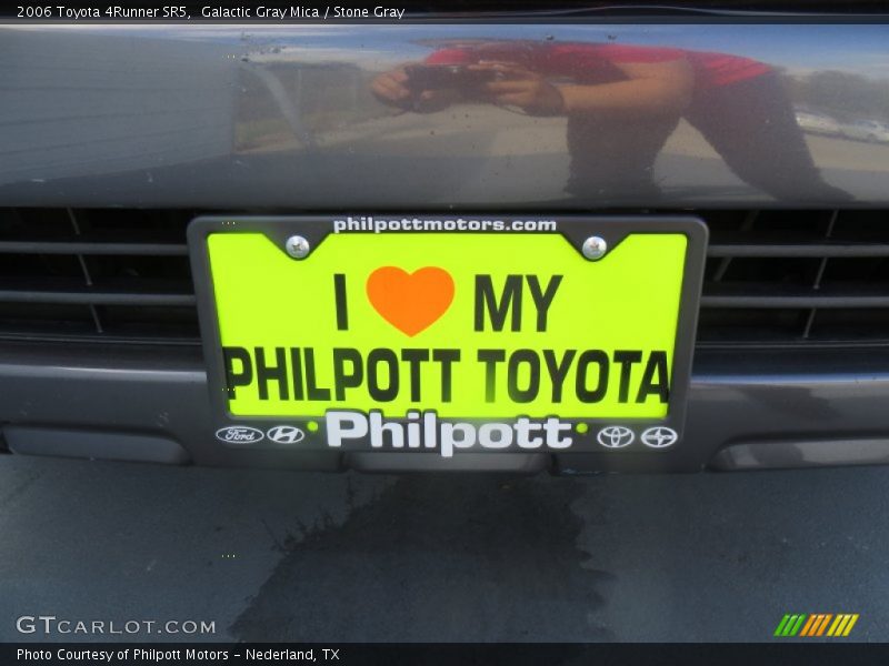Galactic Gray Mica / Stone Gray 2006 Toyota 4Runner SR5