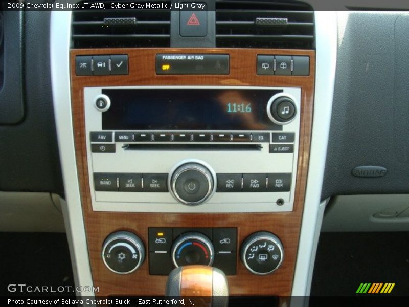 Cyber Gray Metallic / Light Gray 2009 Chevrolet Equinox LT AWD