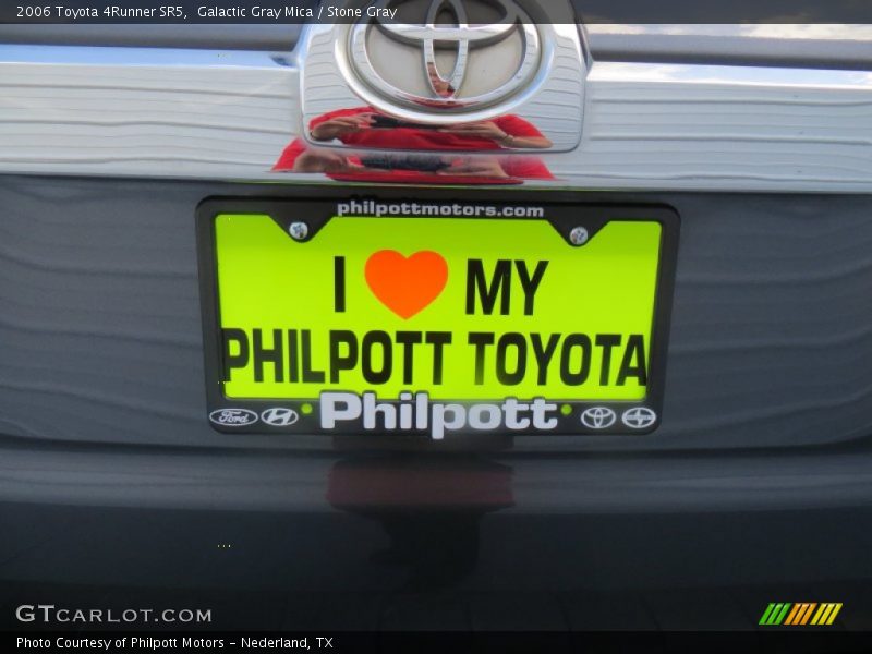 Galactic Gray Mica / Stone Gray 2006 Toyota 4Runner SR5