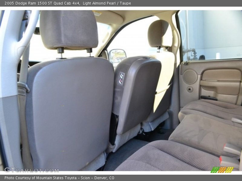 Light Almond Pearl / Taupe 2005 Dodge Ram 1500 ST Quad Cab 4x4