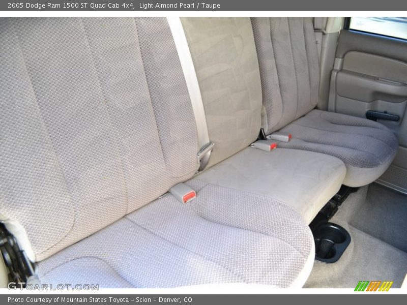 Light Almond Pearl / Taupe 2005 Dodge Ram 1500 ST Quad Cab 4x4