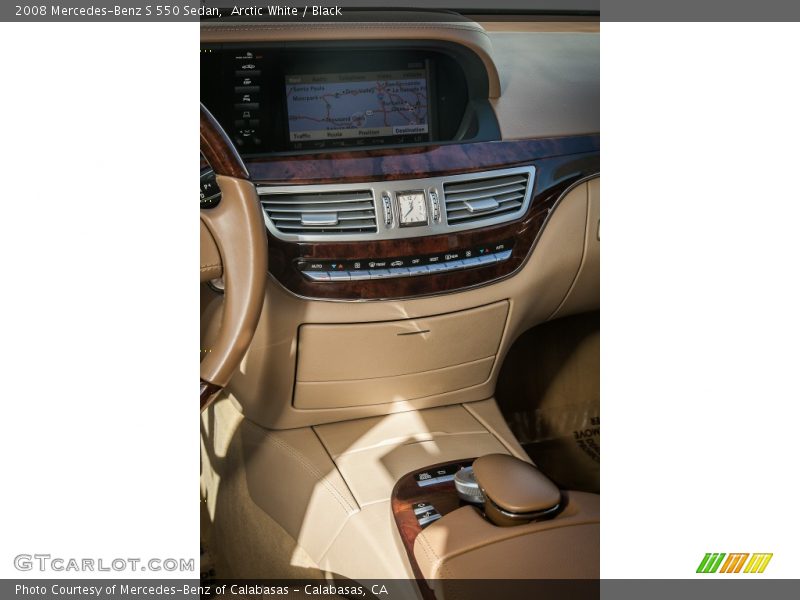 Arctic White / Black 2008 Mercedes-Benz S 550 Sedan