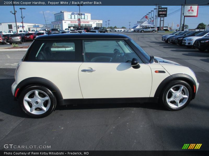 Pepper White / Black/Panther Black 2006 Mini Cooper Hardtop