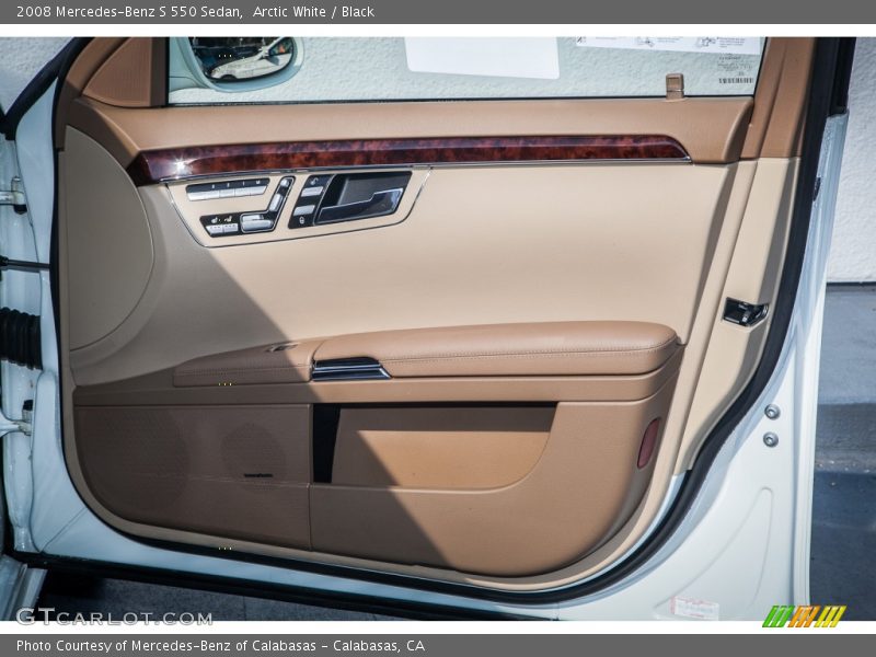 Arctic White / Black 2008 Mercedes-Benz S 550 Sedan