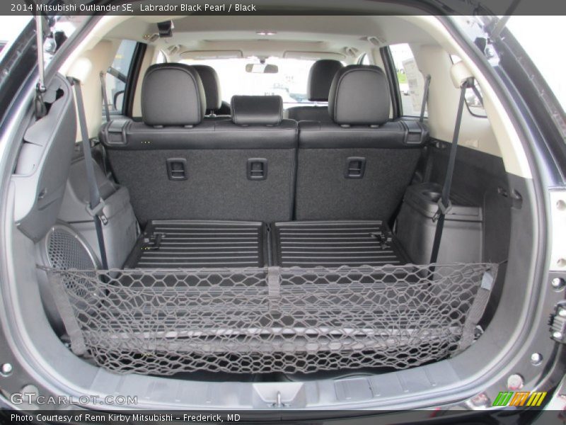  2014 Outlander SE Trunk