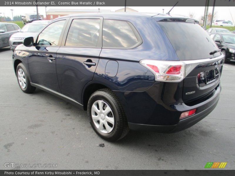 Cosmic Blue Metallic / Black 2014 Mitsubishi Outlander ES