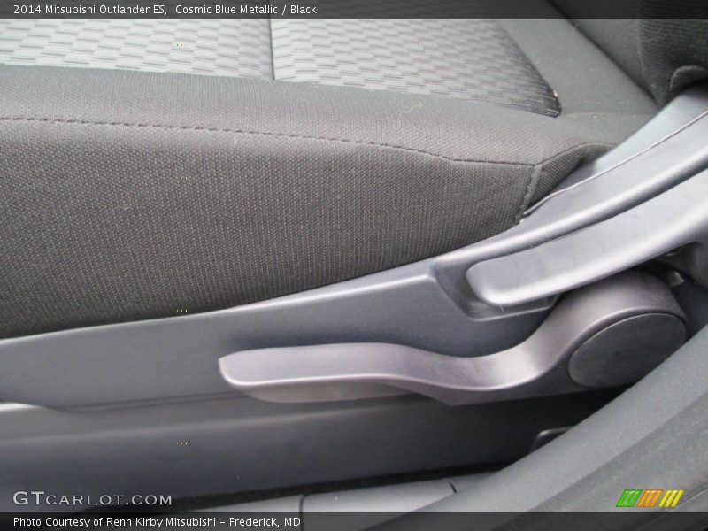 Cosmic Blue Metallic / Black 2014 Mitsubishi Outlander ES