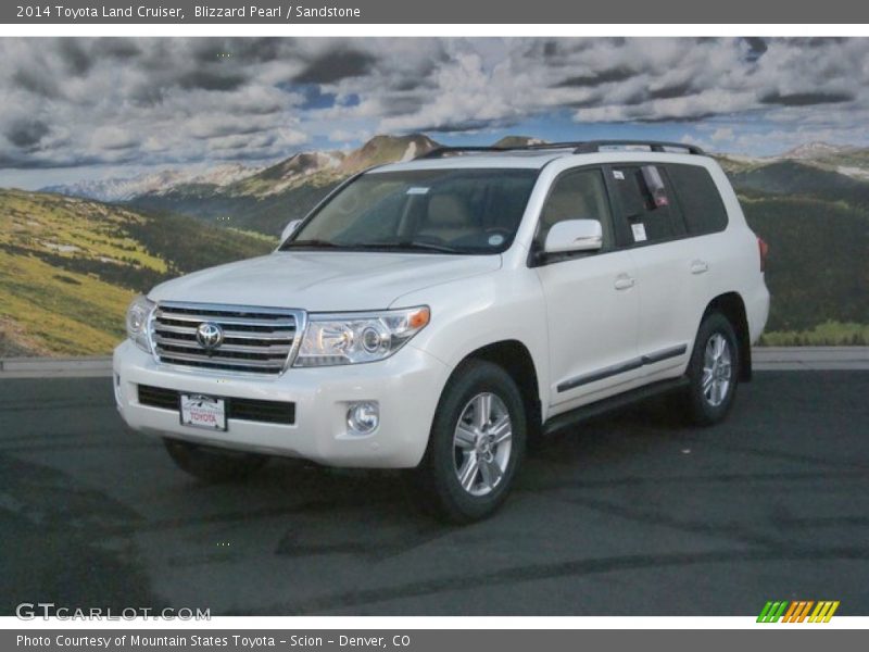 Blizzard Pearl / Sandstone 2014 Toyota Land Cruiser