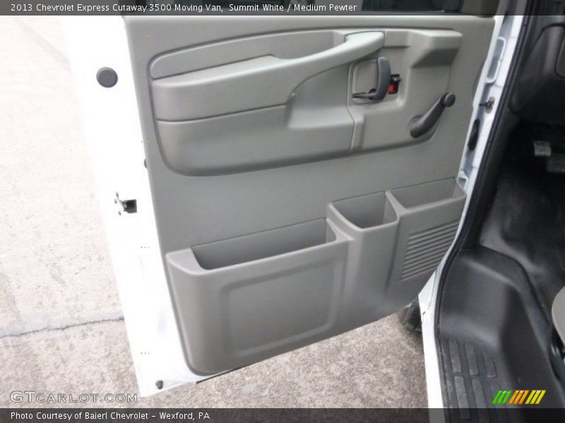 Summit White / Medium Pewter 2013 Chevrolet Express Cutaway 3500 Moving Van