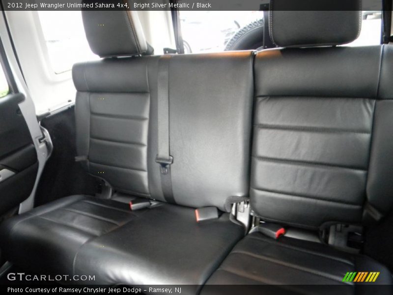 Bright Silver Metallic / Black 2012 Jeep Wrangler Unlimited Sahara 4x4