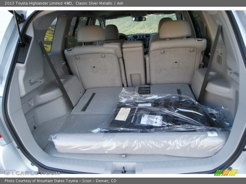 Classic Silver Metallic / Ash 2013 Toyota Highlander Limited 4WD