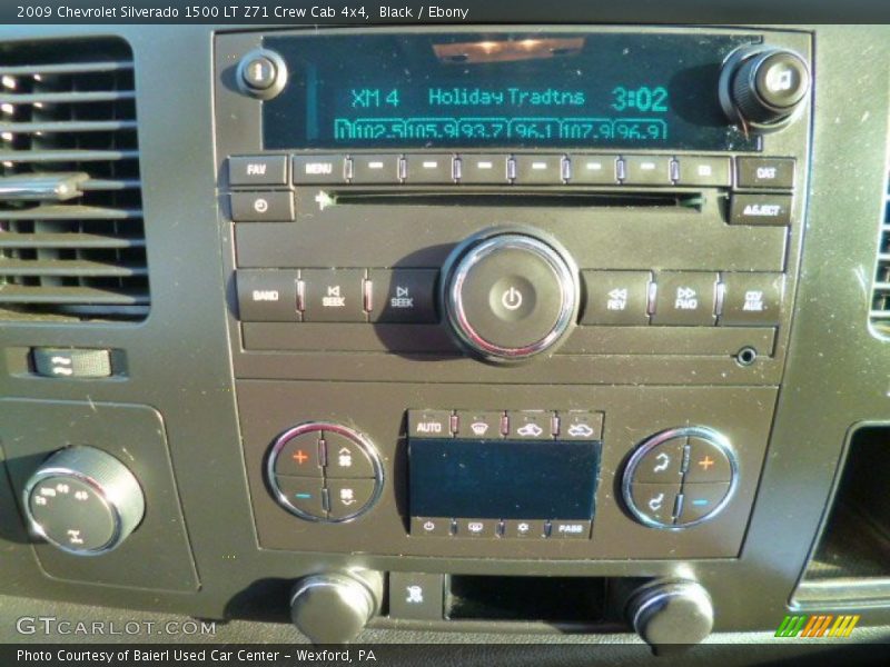 Controls of 2009 Silverado 1500 LT Z71 Crew Cab 4x4