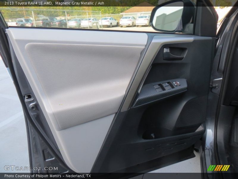 Magnetic Gray Metallic / Ash 2013 Toyota RAV4 LE AWD