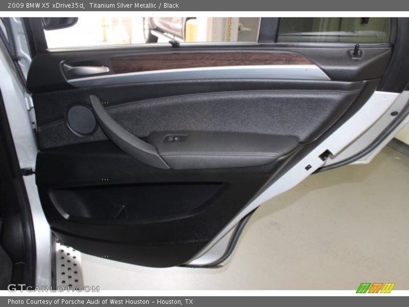 Titanium Silver Metallic / Black 2009 BMW X5 xDrive35d