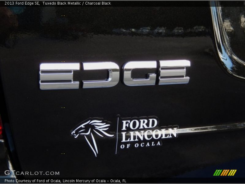 Tuxedo Black Metallic / Charcoal Black 2013 Ford Edge SE