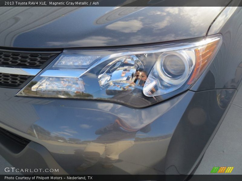 Magnetic Gray Metallic / Ash 2013 Toyota RAV4 XLE