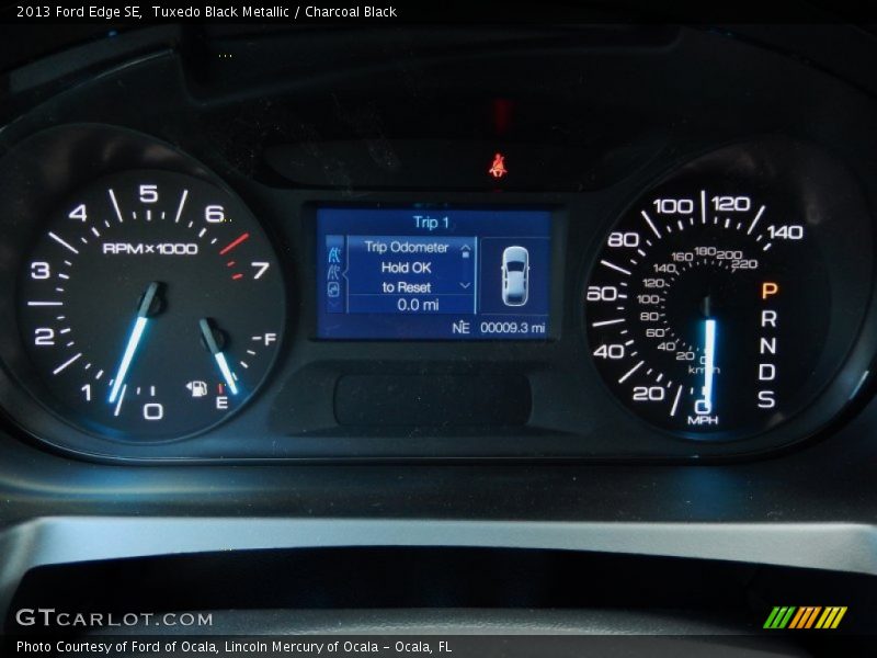 Tuxedo Black Metallic / Charcoal Black 2013 Ford Edge SE