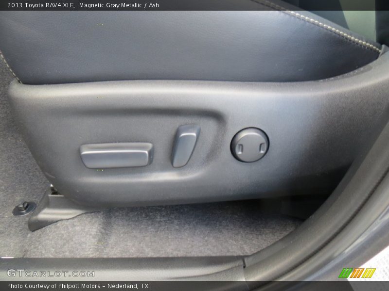 Magnetic Gray Metallic / Ash 2013 Toyota RAV4 XLE