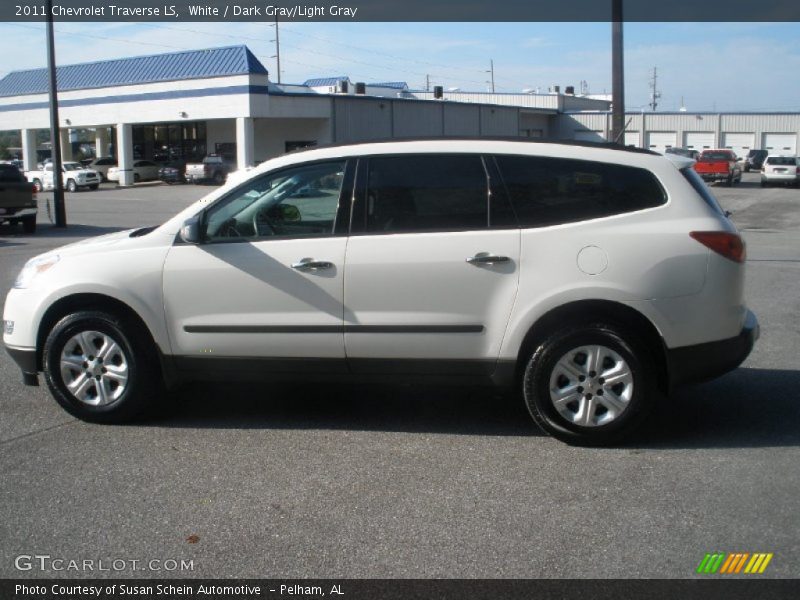 White / Dark Gray/Light Gray 2011 Chevrolet Traverse LS