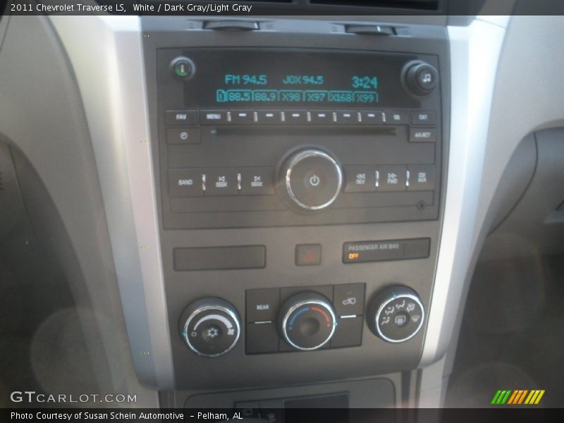 White / Dark Gray/Light Gray 2011 Chevrolet Traverse LS