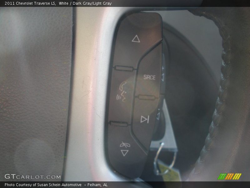 White / Dark Gray/Light Gray 2011 Chevrolet Traverse LS