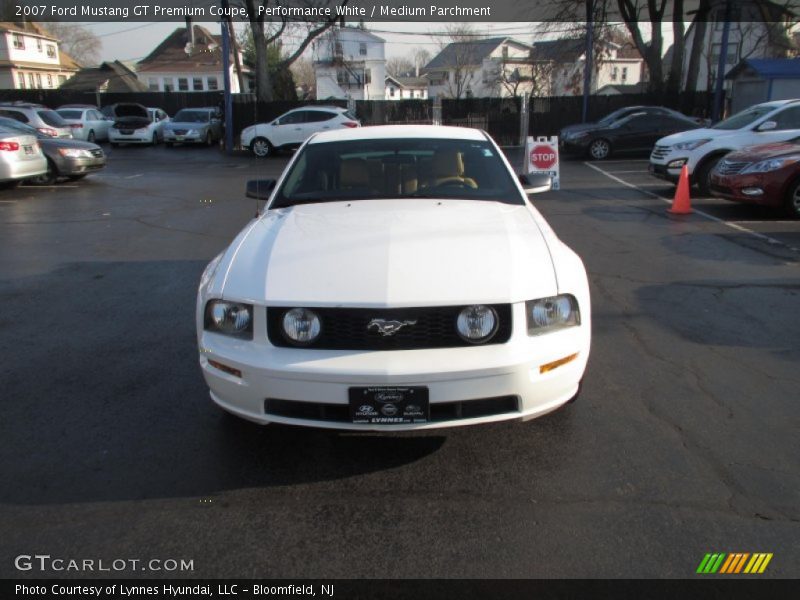 Performance White / Medium Parchment 2007 Ford Mustang GT Premium Coupe