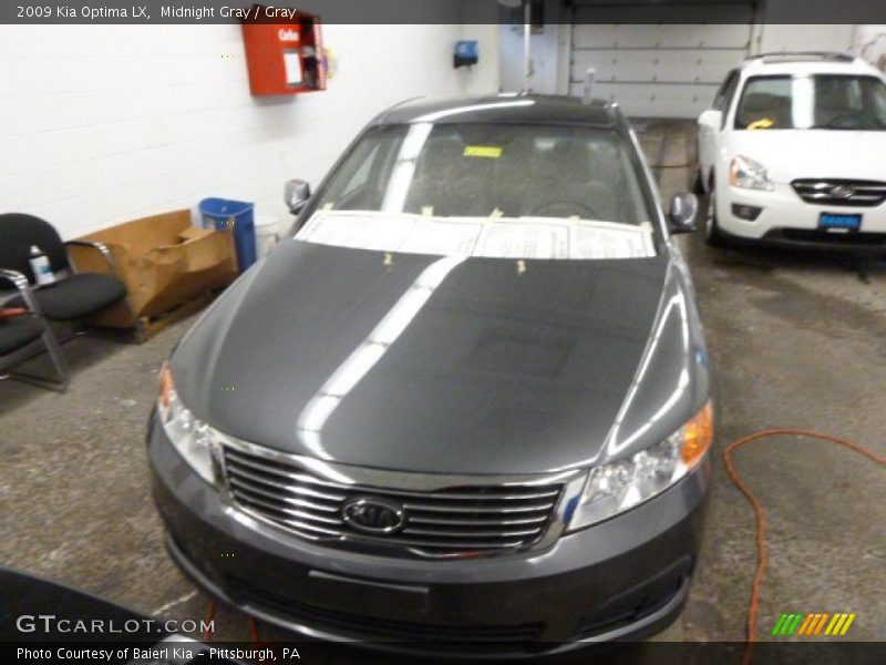 Midnight Gray / Gray 2009 Kia Optima LX