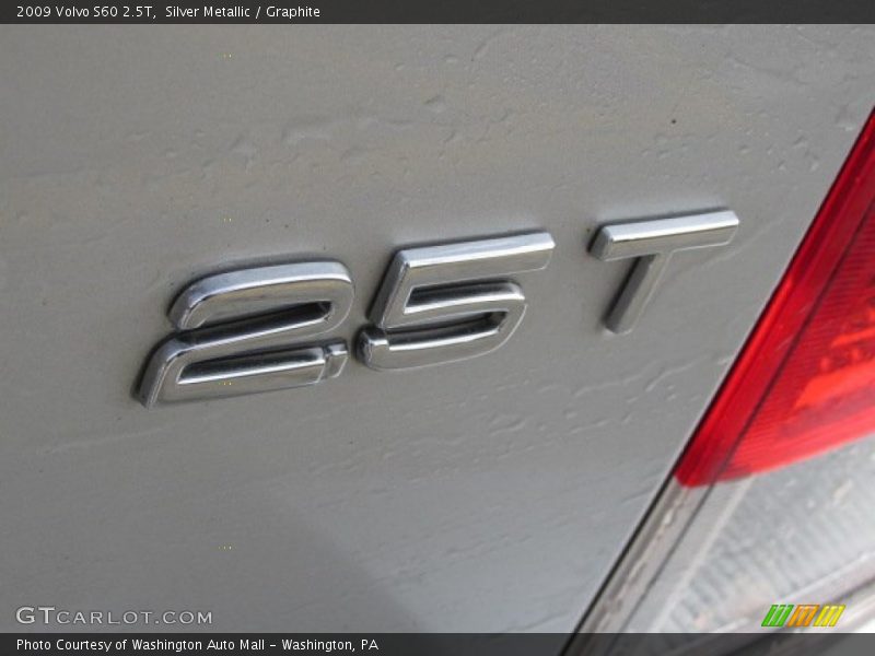 Silver Metallic / Graphite 2009 Volvo S60 2.5T
