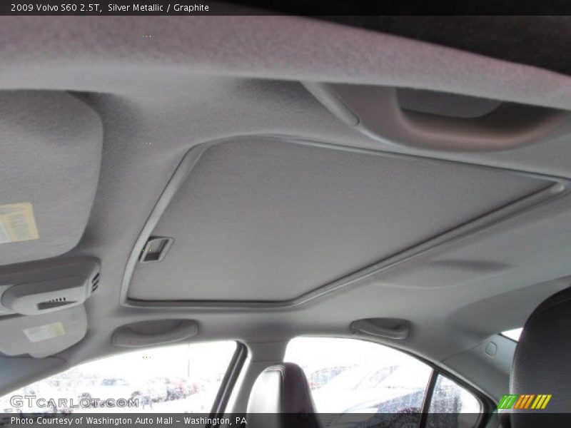 Silver Metallic / Graphite 2009 Volvo S60 2.5T