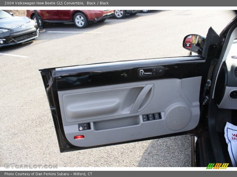 Black / Black 2004 Volkswagen New Beetle GLS Convertible