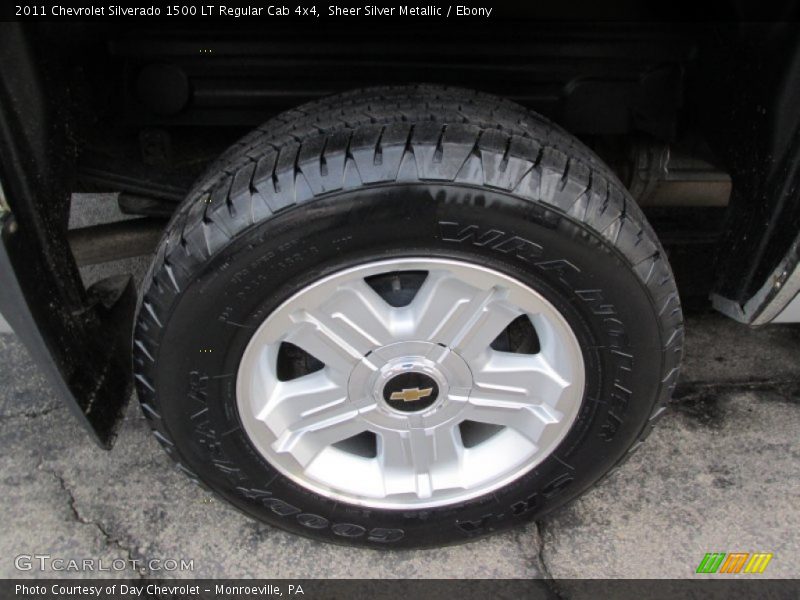 Sheer Silver Metallic / Ebony 2011 Chevrolet Silverado 1500 LT Regular Cab 4x4