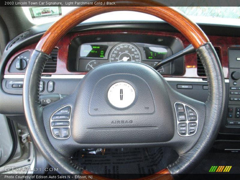 Light Parchment Gold / Black 2003 Lincoln Town Car Signature