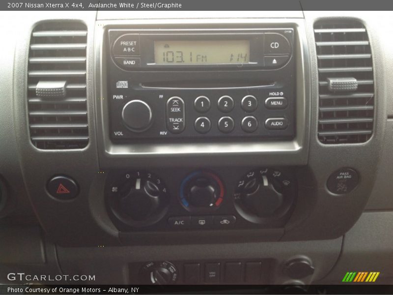 Avalanche White / Steel/Graphite 2007 Nissan Xterra X 4x4