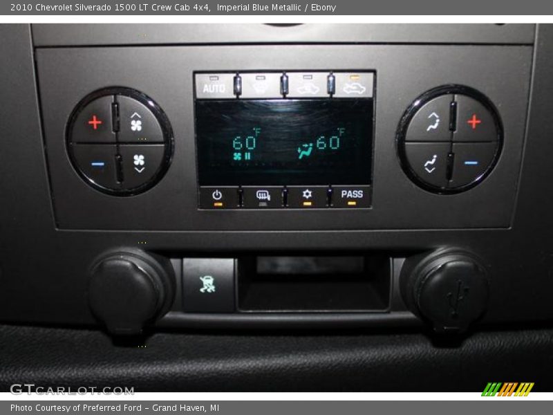 Imperial Blue Metallic / Ebony 2010 Chevrolet Silverado 1500 LT Crew Cab 4x4
