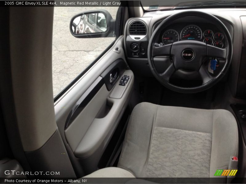 Magnetic Red Metallic / Light Gray 2005 GMC Envoy XL SLE 4x4